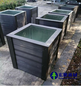 Square flower box (black)